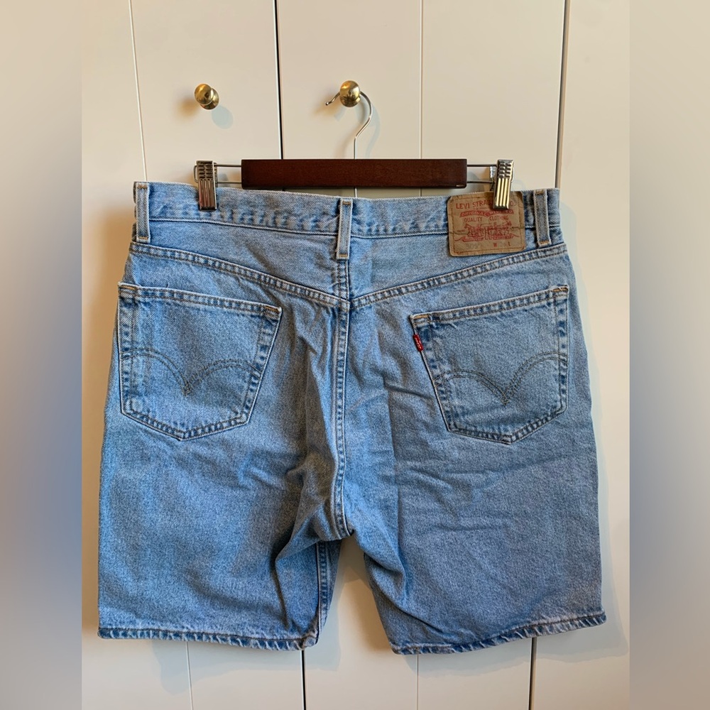 Vintage Levi's 505 Regular Fit Men's‎ Blue Denim Shorts Jorts Size 36